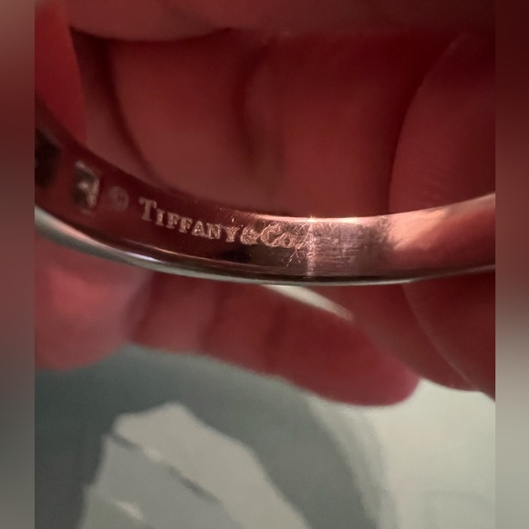 Tiffany & Co. platinum and diamond 3.0mm "Half Circle" ring - Picture 5 of 6